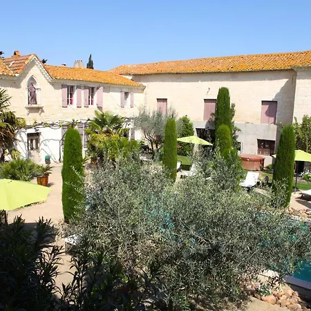 Spacieuse Et Charmante A Saint-gilles Avec Piscine Privee * سان جيل